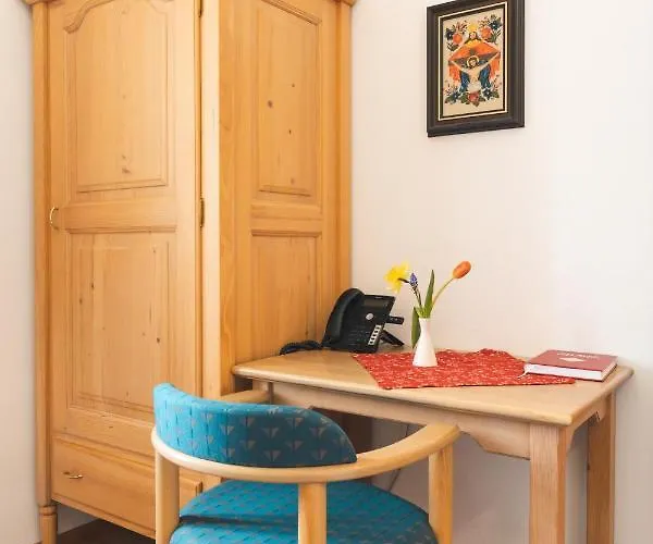 Seminarzentrum Stift Schlaegl Hotel 3*