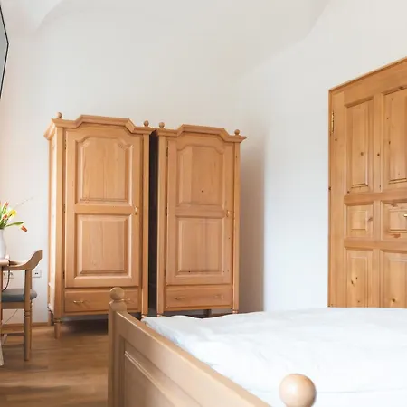 Otel Seminarzentrum Stift Schlaegl 3*