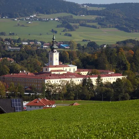 Seminarzentrum Stift Schlaegl Hotel