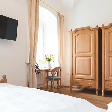 Seminarzentrum Stift Schlaegl Hotel